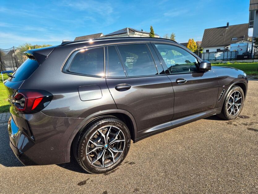 BMW X3 33.900 km 43.400 € Bahlingen am Kaiserstuhl 79353
