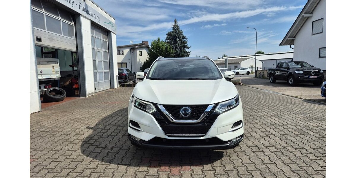 Nissan Qashqai Akari, Kamera, Android Auto, Panoramadach, 72.315 km 18.790 &euro; Rodgau 63110