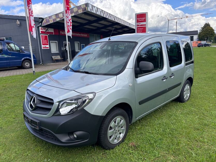 Mercedes-Benz Citan 24.000 km 15.900 € Landshut 84036