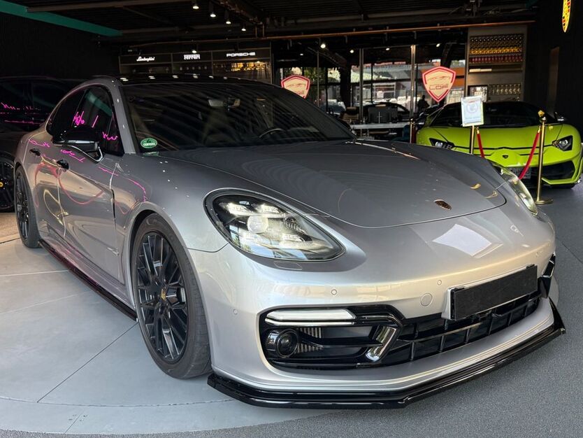Porsche Panamera 158.000 km 69.900 € Berlin 12277