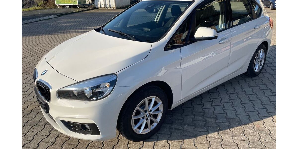 BMW 216 44.643 km 13.450 &euro; Bürgel OT Silbertal 07616