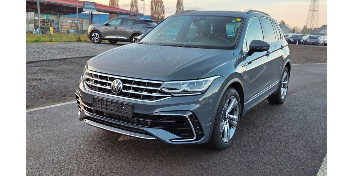 VW Tiguan 38.000 km 27.900 &euro; Blankenfelde-Mahlow 15831