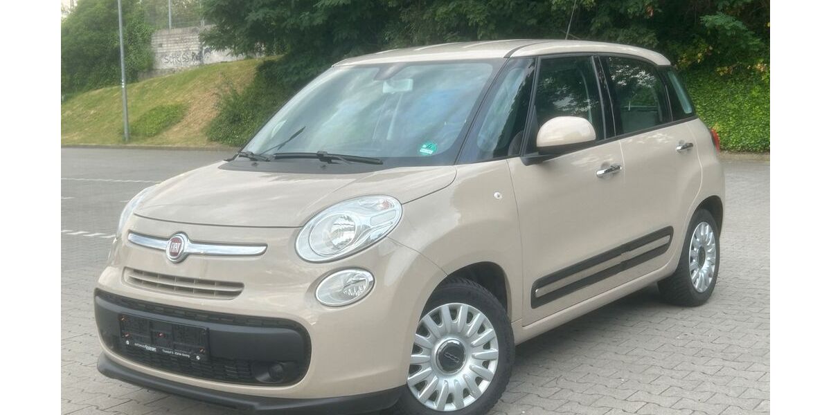 Fiat 500L 154.000 km 4.850 &euro; Essen 45139