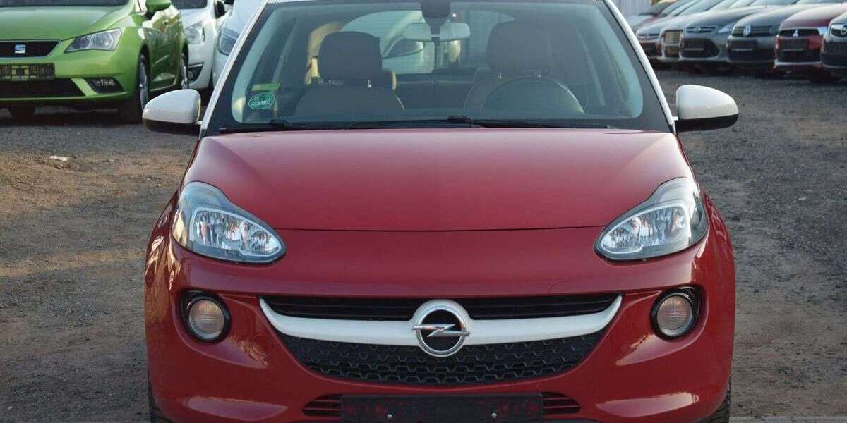 Opel Adam 94.000 km 6.899 &euro; Berlin 13597