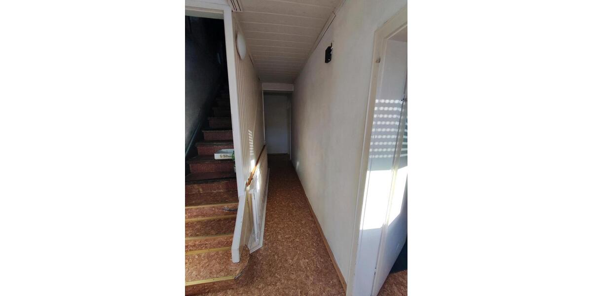 helle 3 Zimmerwohnung mit Garage+ Nutzfläche in Hütschenhausen 3 zimmer