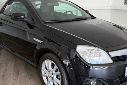Opel Tigra 192.142 km 2.500 &euro; Baunatal 34225