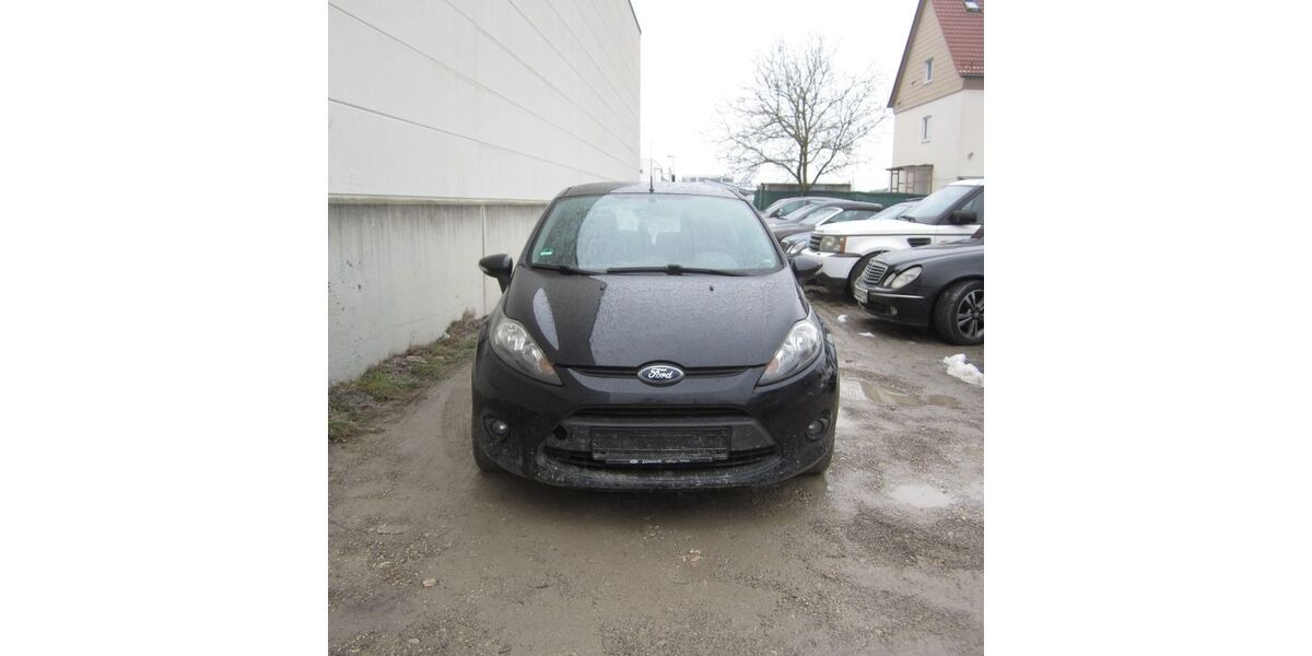 Ford Fiesta 237.000 km 1.990 &euro; Neu-Ulm 89231