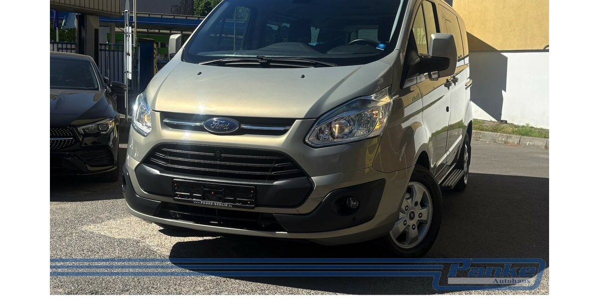 Ford Tourneo Custom 300 L1 Titanium*8Sitz*AHK*SHZ*NAV 100.000 km 19.990 &euro; Berlin 13187