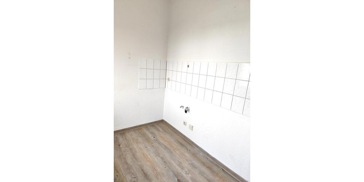 Etagenwohnung Triptis - 2 Zimmer, 43 m&sup2;, 260&euro; | Angebot:26398124
