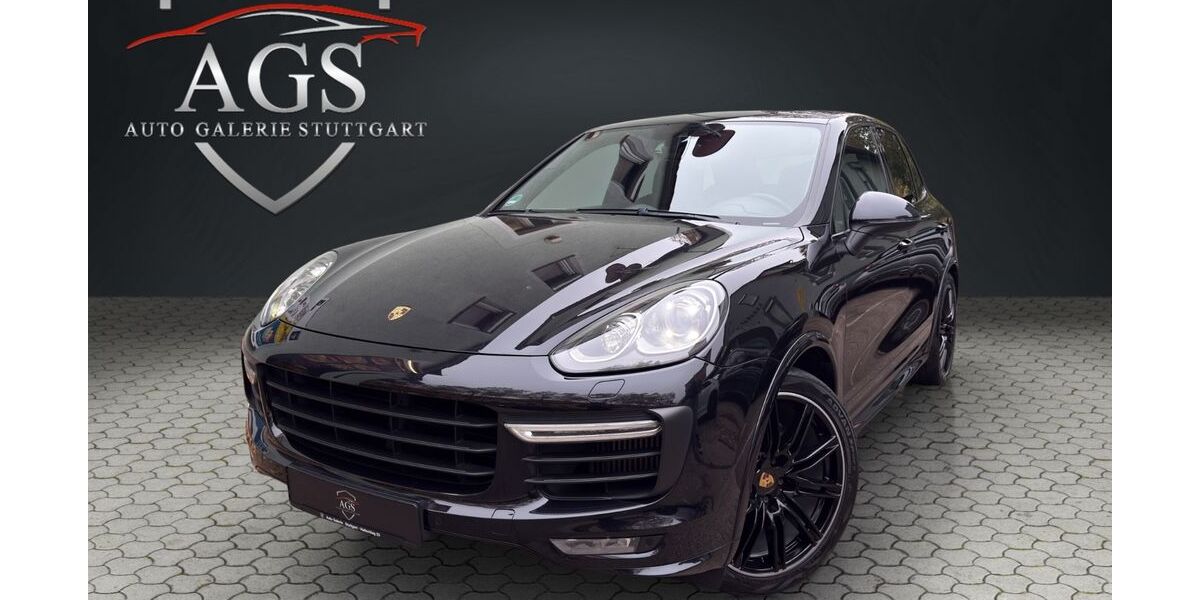 Porsche Cayenne 139.000 km 37.990 &euro; Stuttgart 70376