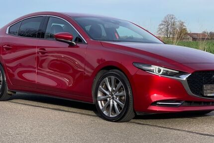 Mazda 3 131.000 km 17.500 € Fellbach 70736