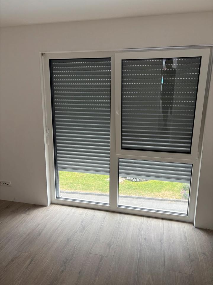 Helle Wohnung im Obergeschoss mit Terrasse
