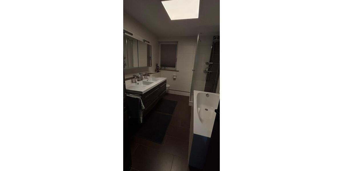 Etagenwohnung Aue-Bad Schlema Bad Schlema - 3 Zimmer, 102 m&sup2;, 199.000&euro; | Angebot:27430125