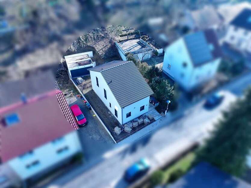 Haus zum Kaufen in Karlsruhe 680.000 € 145 m² 6 zimmer