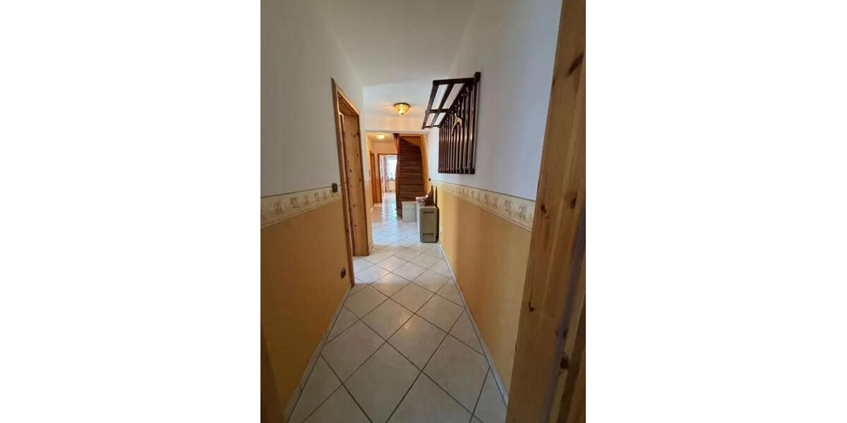 Reihenhaus Eisenberg (Pfalz) - 6 Zimmer, 132 m&sup2;, 299.000&euro; | Angebot:27256416
