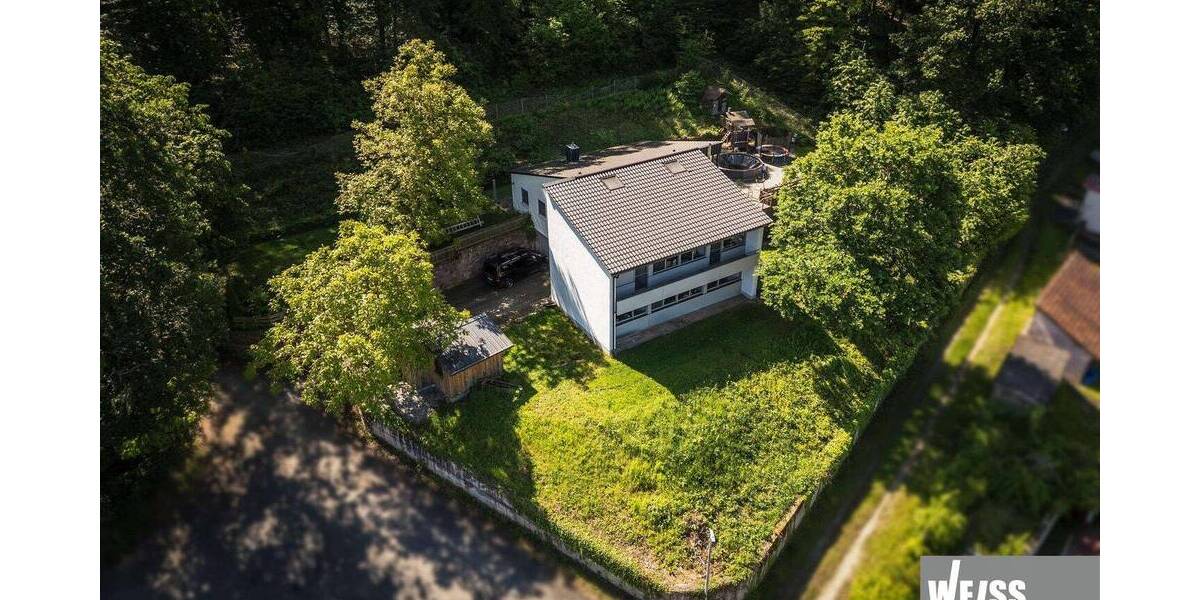 Einfamilienhaus Gemünden am Main Wernfeld - 8 Zimmer, 243 m&sup2;, 599.500&euro; | Angebot:25703508