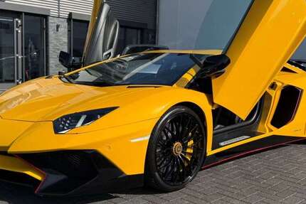 Lamborghini Aventador 111.000 km 244.900 &euro; Gelnhausen 63571