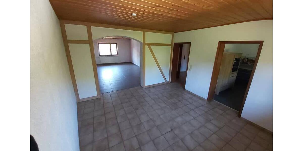 Etagenwohnung Mossautal Ober-Mossau - 3 Zimmer, 108 m&sup2;, 179.000&euro; | Angebot:25771092