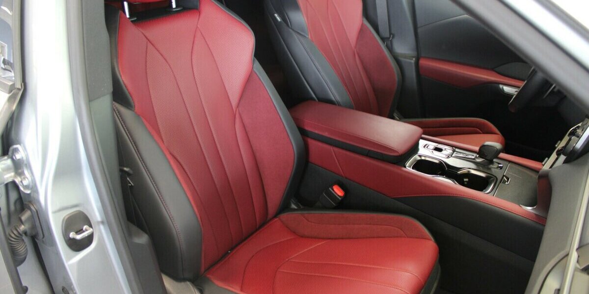 Lexus RX 500H F Sport 9.985 km 59.980 &euro; Euskirchen 53881