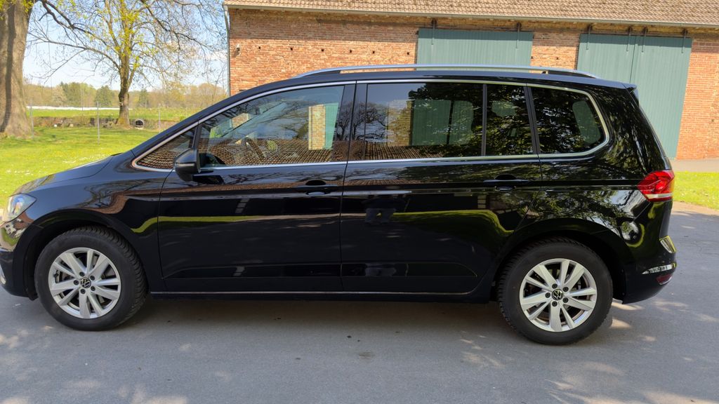 VW Touran 32.500 km 28.800 &euro; Bielefeld 33619