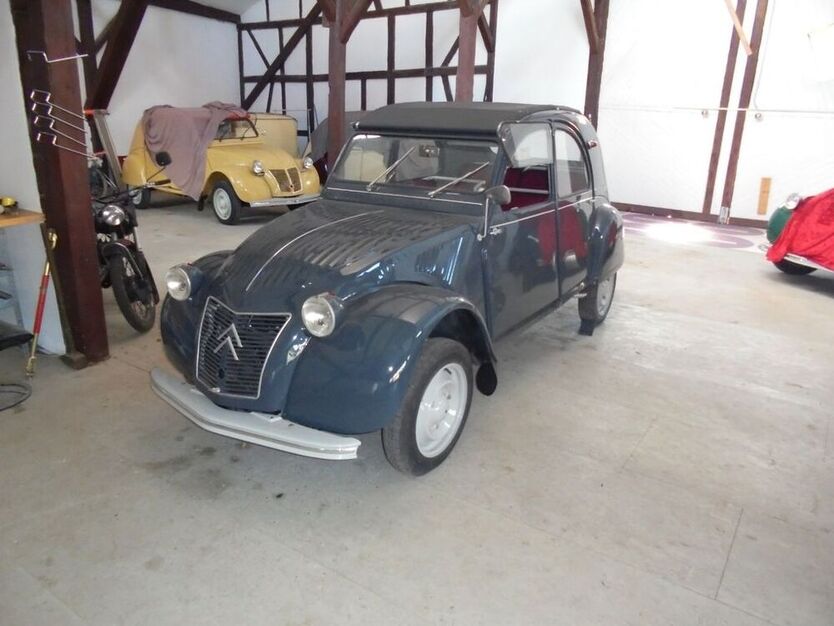 2 CV