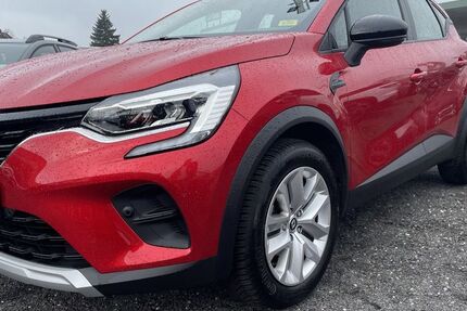 Renault Captur 9.083 km 23.499 € Leipzig 04178