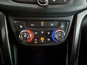 Opel Zafira Innovation 7Sitzer Navi Kamera Winterp. Sol 75.956 km 17.490 € HAAN 42781