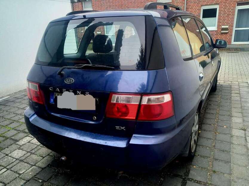 Kia Carens 185.000 km 1.300 € Hamm 59067