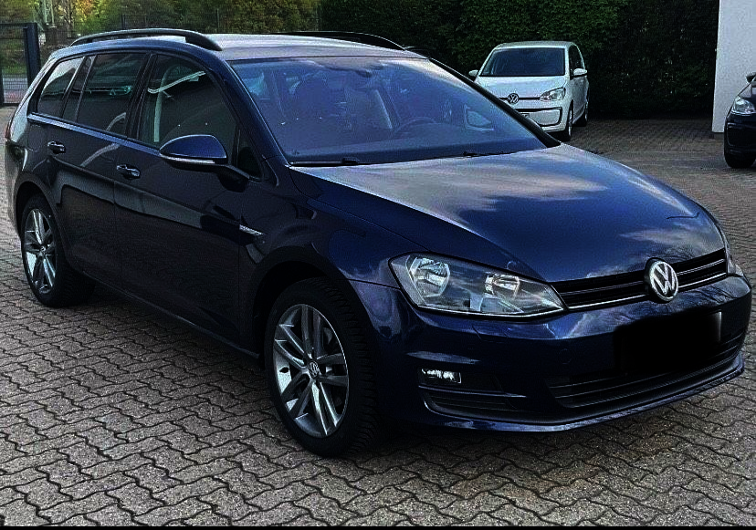 VW Golf 124.000 km 10.500 &euro; Rhede 46414