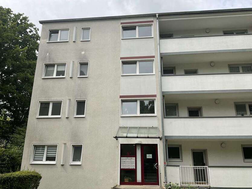 Wohnung zum Mieten in Düsseldorf 626 € 56.39 m² 2.5 zimmer