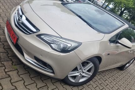 Opel Cascada 89.000 km 7.998 &euro; Dessau-Roßlau 06847