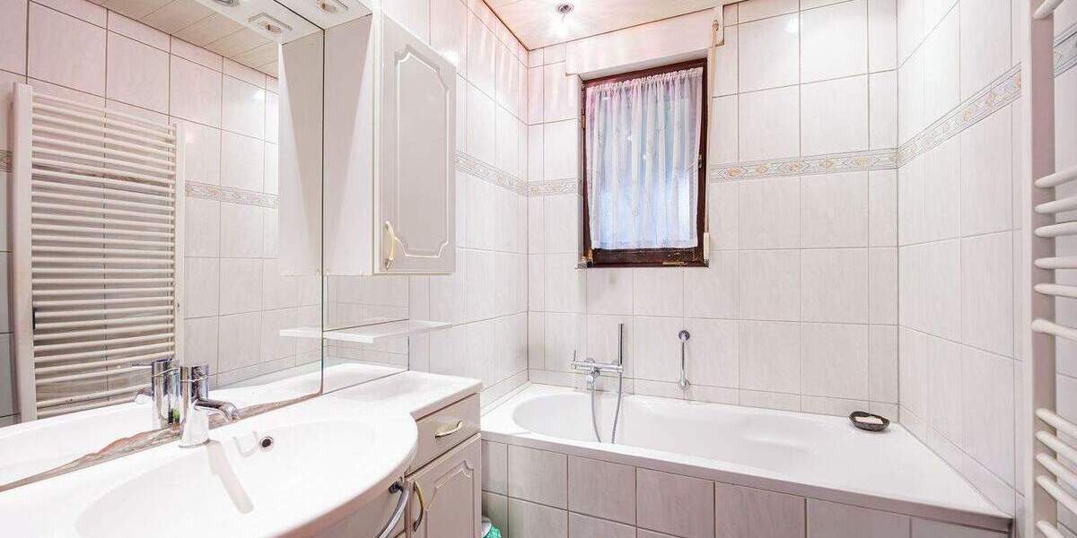 Einfamilienhaus Schorndorf Haubersbronn - 5 Zimmer, 164 m&sup2;, 298.000&euro; | Angebot:25898719