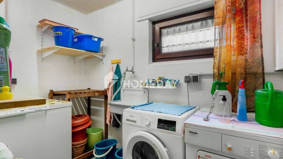 Wohnen auf dem Seltersberg - gepflegtes EFH mit 2 Vollgeschossen, Garage und Garten