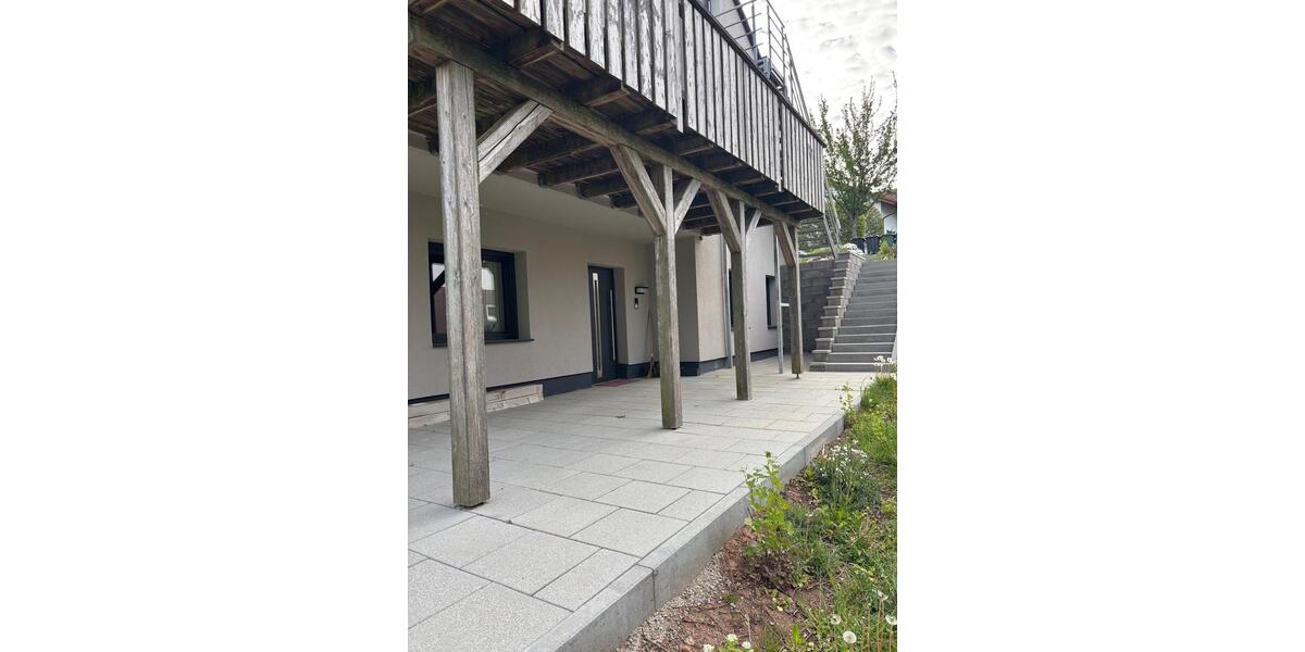 Etagenwohnung Marburg Marbach - 3 Zimmer, 90 m&sup2;, 1.150&euro; | Angebot:26342875