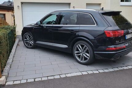 Audi Q7 144.000 km 34.250 &euro; Kassel 34123