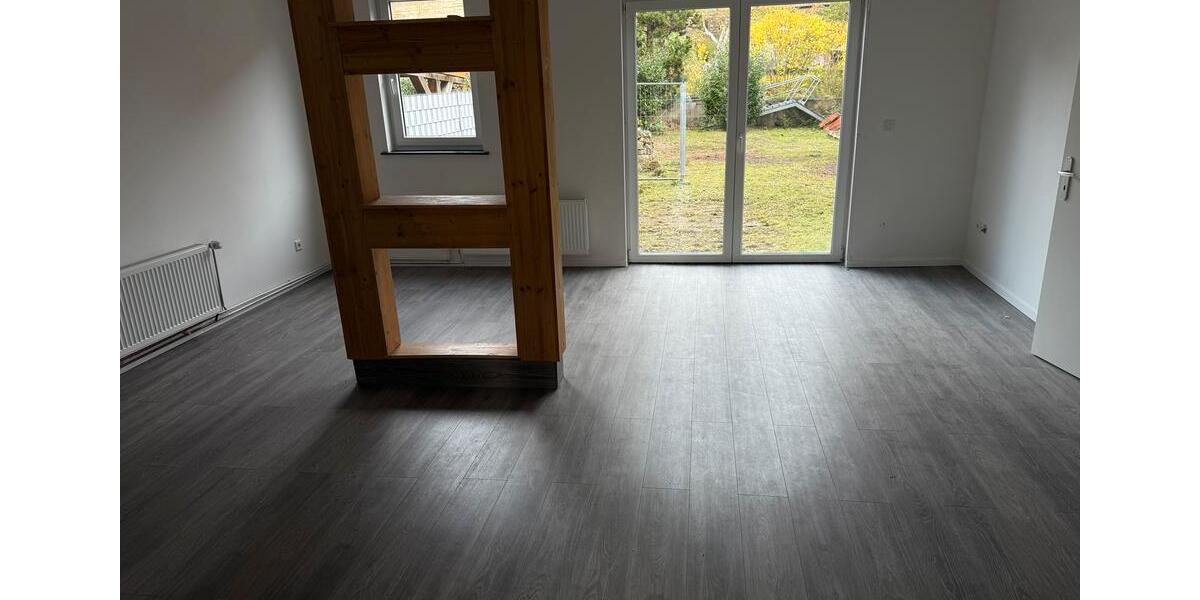 Großes Haus 280qm 8 Zimmer Einliegerwohnung 12 km v. Wolfsburg 8 zimmer