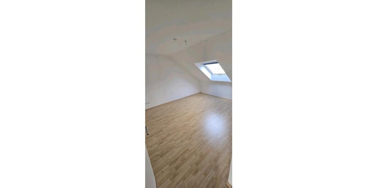 Dachgeschoßwohnung Herford Diebrock - 4 Zimmer, 105 m&sup2;, 239.000&euro; | Angebot:25382915