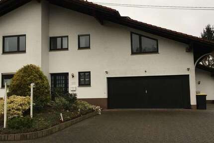 Haus zum Mieten in Ransbach-Baumbach 1.650 € 255 m² 11 zimmer