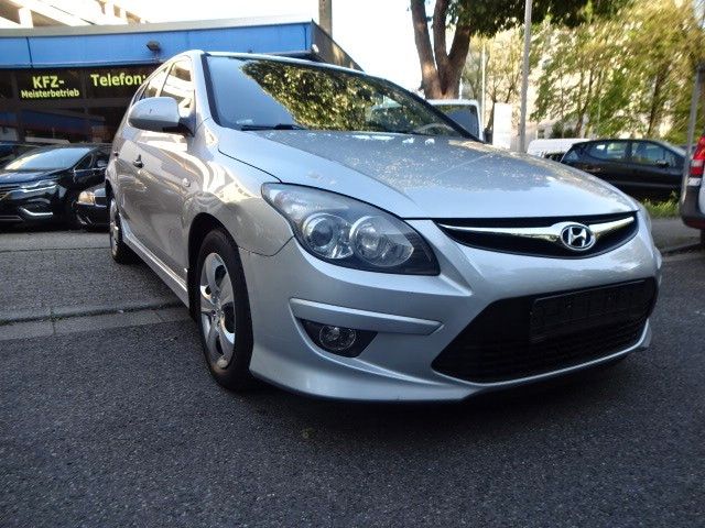 Hyundai i30 150.600 km 2.300 &euro; Essen 45276