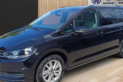 VW Touran 25.690 km 33.990 € Friedrichshafen 88046