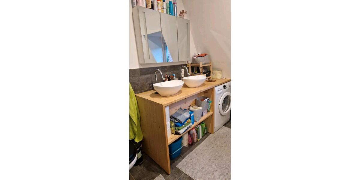 Dachgeschoßwohnung Zella-Mehlis Mehlis - 3 Zimmer, 89 m&sup2;, 690&euro; | Angebot:26260704