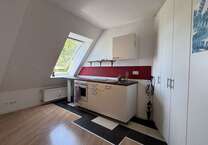 Wohnung zum Mieten in Kiel 390 € 27.48 m²