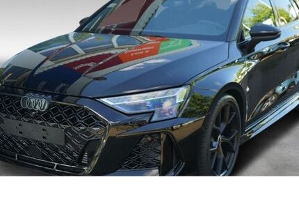 Audi RS3 9.999 km 67.950 &euro; Chemnitz 09113