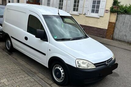 Opel Combo 196.000 km 2.400 &euro; Edingen-Neckarhausen 68535