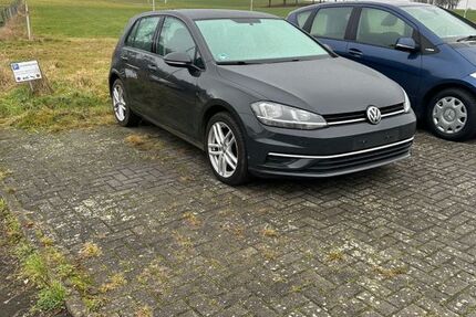 VW Golf 76.383 km 12.800 &euro; Schwalmstadt 34613