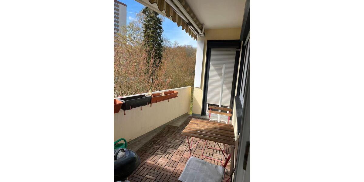 Etagenwohnung Würzburg Dürrbachau - 5 Zimmer, 107 m&sup2;, 1.650&euro; | Angebot:26115387