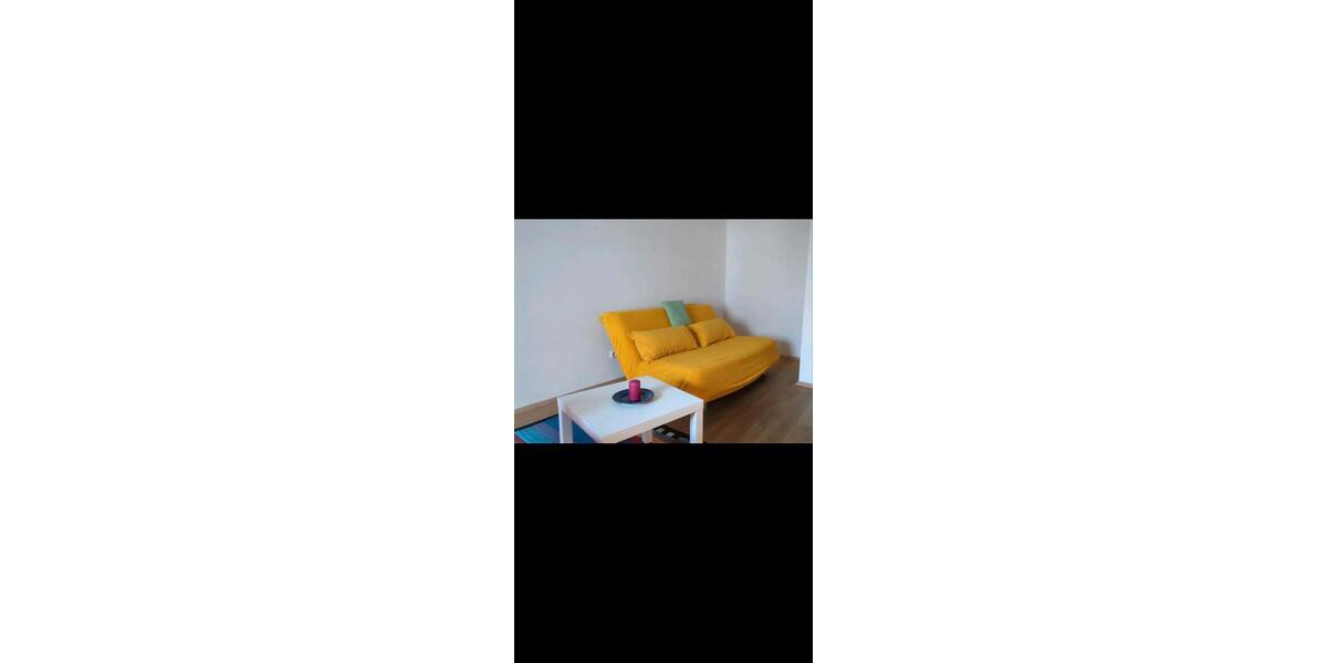 Etagenwohnung Rosenheim Innenstadt - 1 Zimmer, 15 m&sup2;, 400&euro; | Angebot:26403656