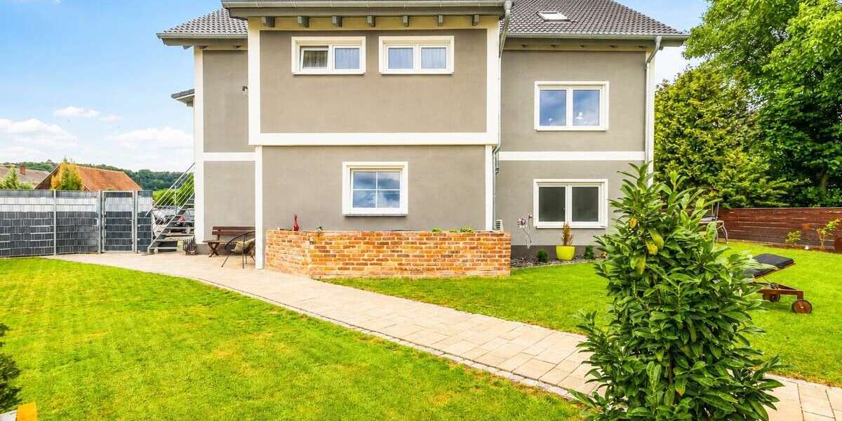 Einfamilienhaus Teublitz-Katzdorf Katzdorf - 8 Zimmer, 299 m&sup2;, 699.000&euro; | Angebot:27004955