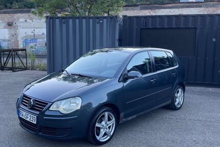 VW Polo
