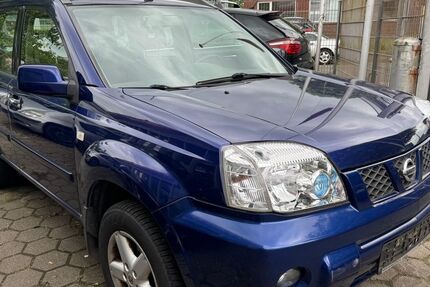 Nissan X-Trail 279.200 km 2.900 &euro; Pinneberg 25421